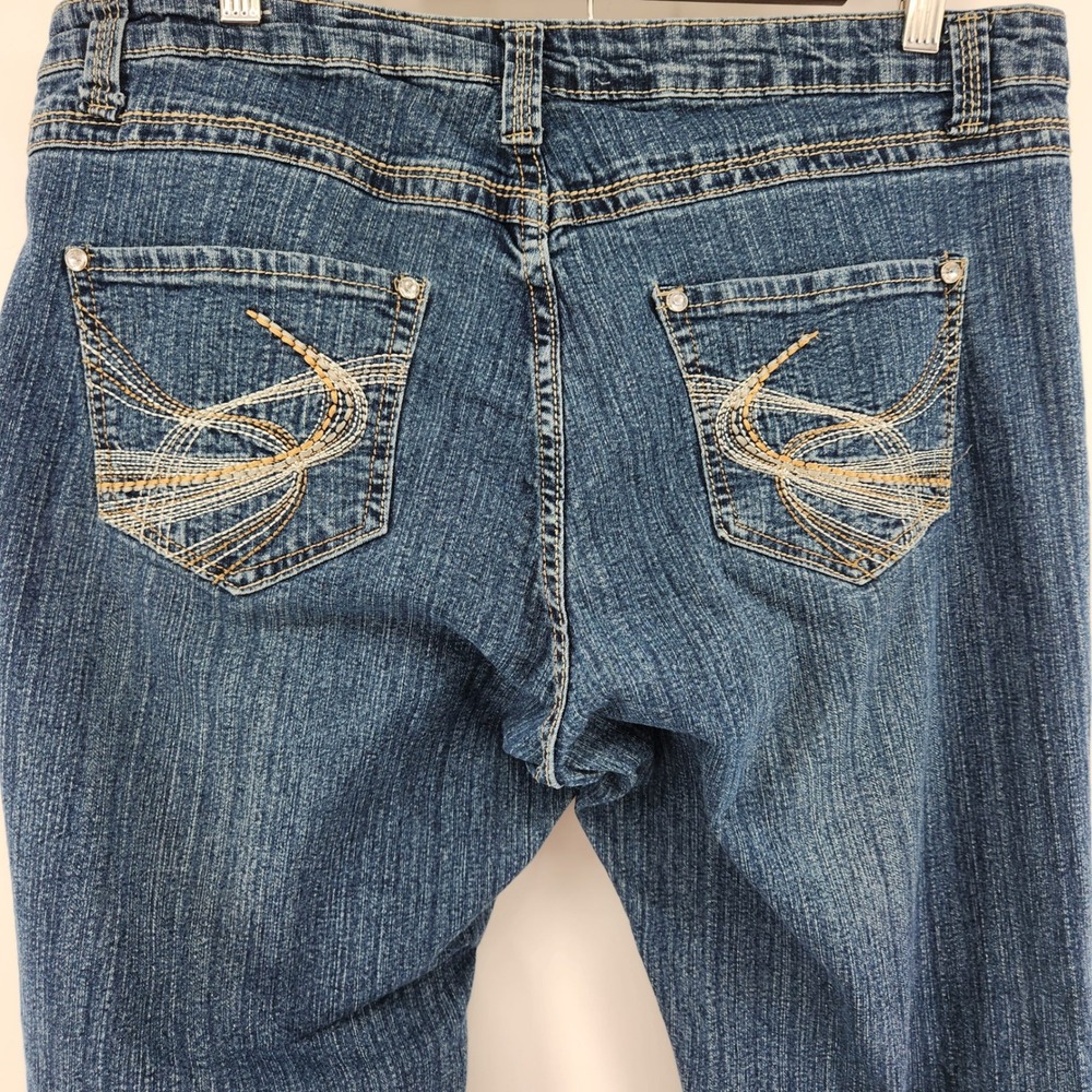 Silver Crush Womens Medium Wash Embroidered Rhinestone Bootcut Jeans Flare 16W